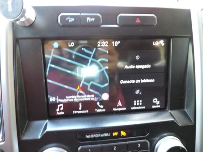 FORD F-150 LARIAT 4X4 5.0  2017