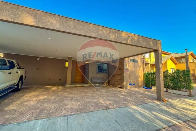 Casa en venta -condominio– el remanso de chicureo