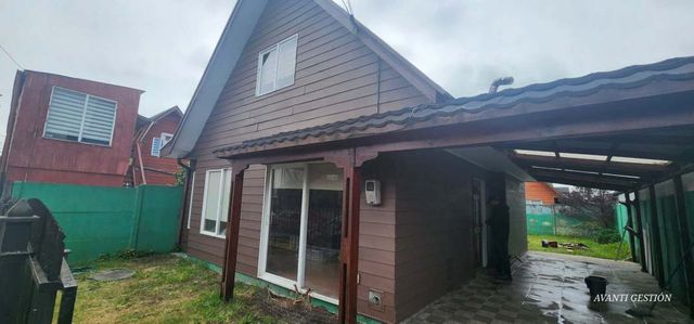 SE VENDE CASA EN PARQUE FUNDADORES