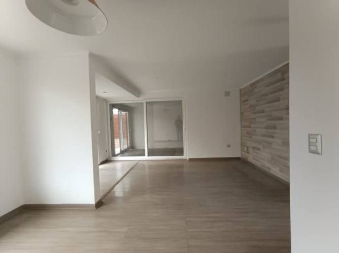 CASA IMPECABLE, BORDE BLANCO II