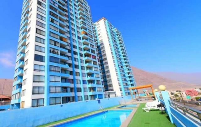 Arriendo Excelente Departamento . Edificio Torres de Huayquique