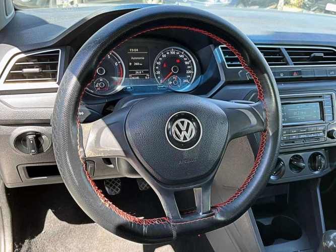 VOLKSWAGEN VOYAGE 2016