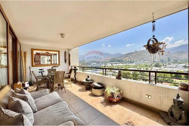 Gran terraza con vista despejada