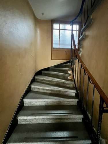 DEPARTAMENTO MAP - Se Vende Antiguo y Amplio dpto 4h,2b en Pleno corazon de la Alameda.