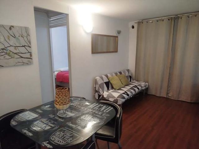 DEPARTAMENTO AMOBLADO TRES HABITACIONES  CONDOMINIO CERRADO