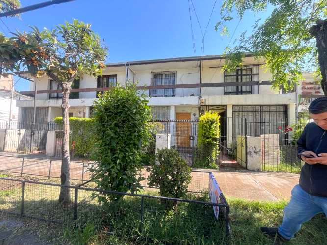 VENTA CASA DE INDEPENDENCIA  2 D / 1 B