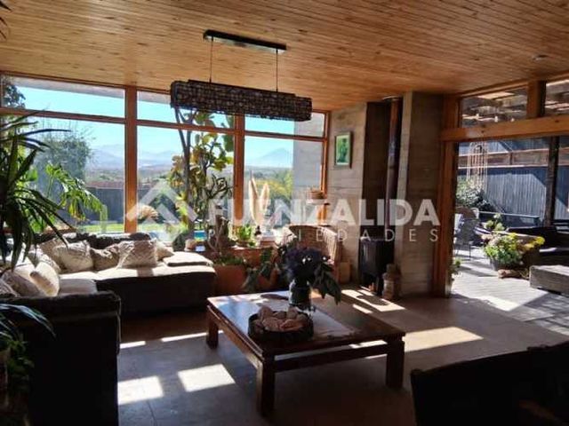 CASA Colonia Gabriel González Videla