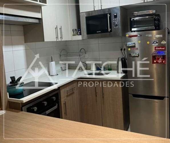 MODERNO EDIFICIO CON EXCELENTE UBICACIÓN 2D 1B 1 E