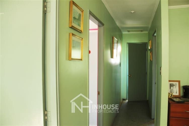 CASA El Greco / Tobalaba / Metro (L3) Fernando Castillo Velasco