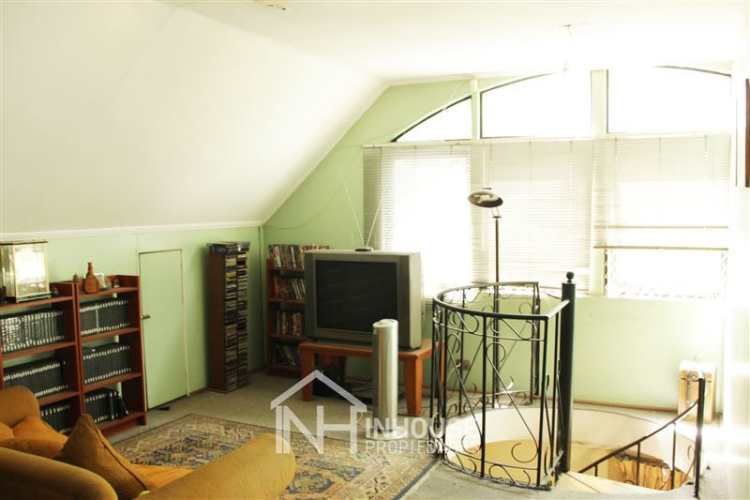 CASA El Greco / Tobalaba / Metro (L3) Fernando Castillo Velasco