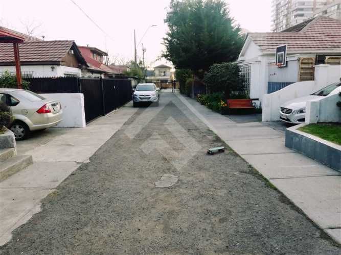 CASA Estadio Español / Neveria