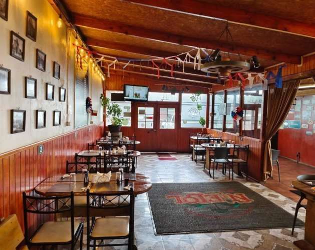 VENDO PROPIEDAD CON O SIN RESTAURANT