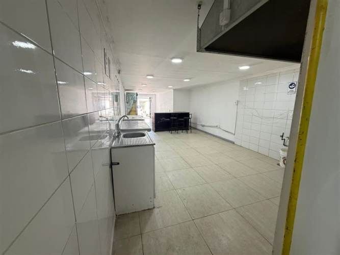 LOCAL COMERCIAL Edison 4360