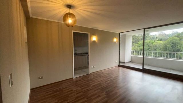 HERMOSO DEPTO GASTO COMÚN INCLUIDO BARRIO BOSQUE INGLÉS