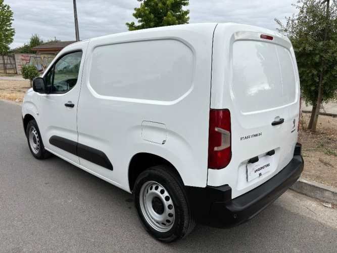 Peugeot Partner 2022