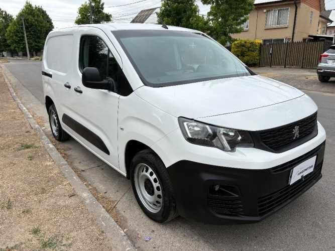 Peugeot Partner 2022