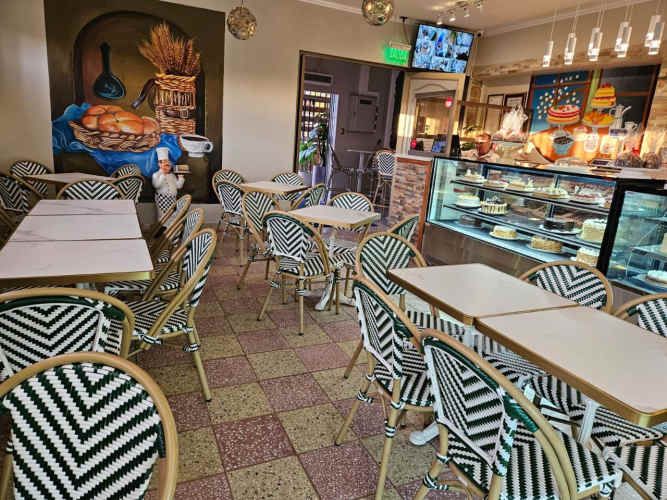 Vendo Derecho Llave . Local Comercial .