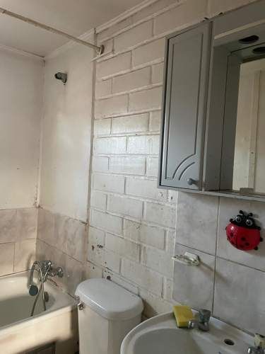 SE ARRIENDA CASA CON COMPROMISO DE COMPRA.- LABRANZA