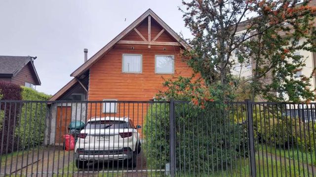 Arriendo Casa 5 D 5B Isla Teja Norte