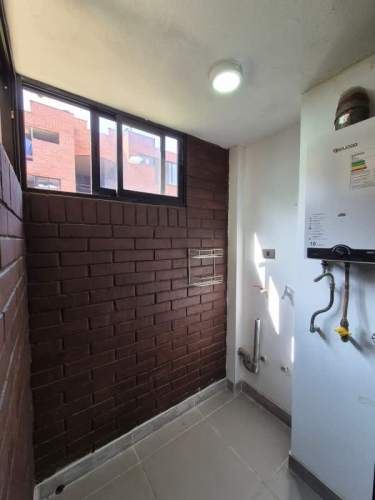 DPTO 82M2 2D 2B 1E  MACUL