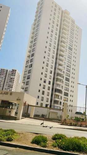 Edificio, Grenada, sector costanera