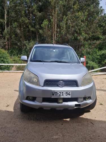 Dueño vende Daihatsu TERIOS año 2007