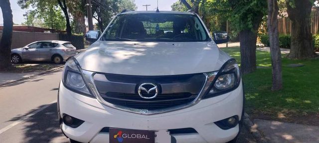 MAZDA BT 50 FULL 4X4 AUTOMATICA 3.2