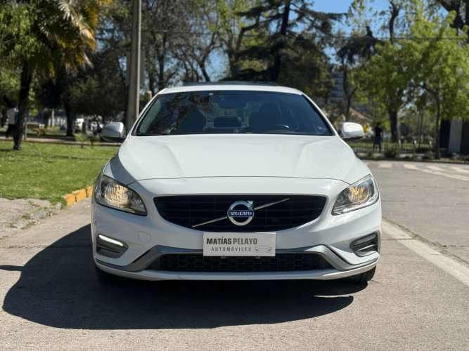 2018 Volvo S60 2.0 T5 R-Design Plus Auto
