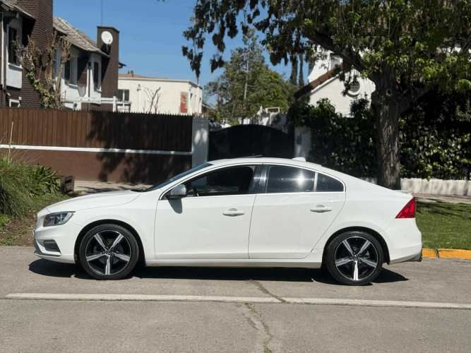 2018 Volvo S60 2.0 T5 R-Design Plus Auto