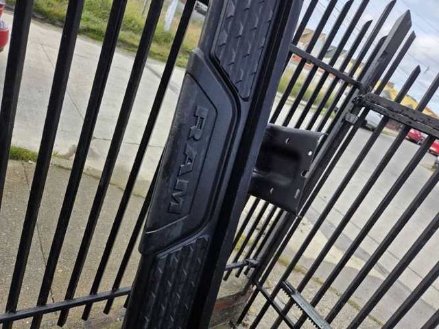 Pisaderas para RAM 1500