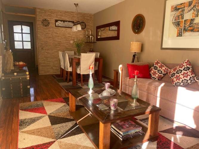 Moderna Propiedad con Excelente Inversión (137813)