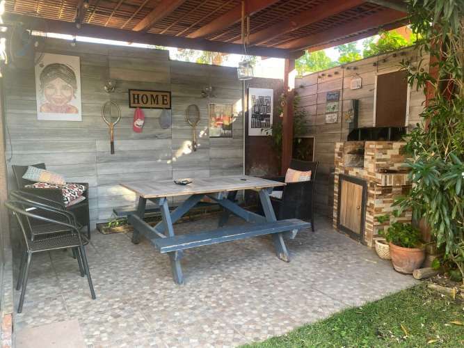 Moderna Propiedad con Excelente Inversión (137813)