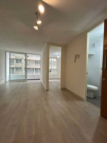 Bello Depto 1d 1b Como Nuevo Metro Moneda (133134)