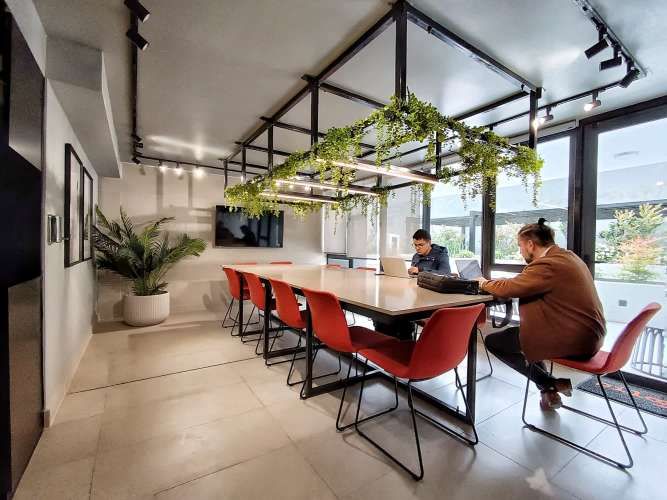 Av. Vicuña Mackenna  [2521-1]