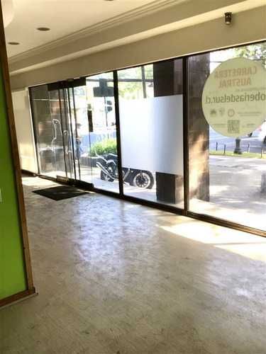 EXCELENTE LOCAL COMERCIAL ESQUINA 124m2 (137903)