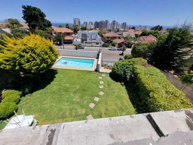 Casa en Concón, con vista  al mar  (137866)