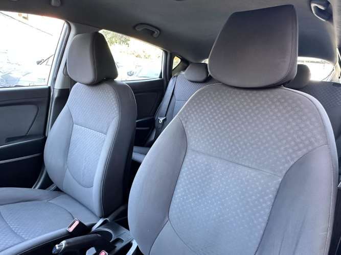 HYUNDAI ACCENT GLS HATCHBACK 1.4 2014