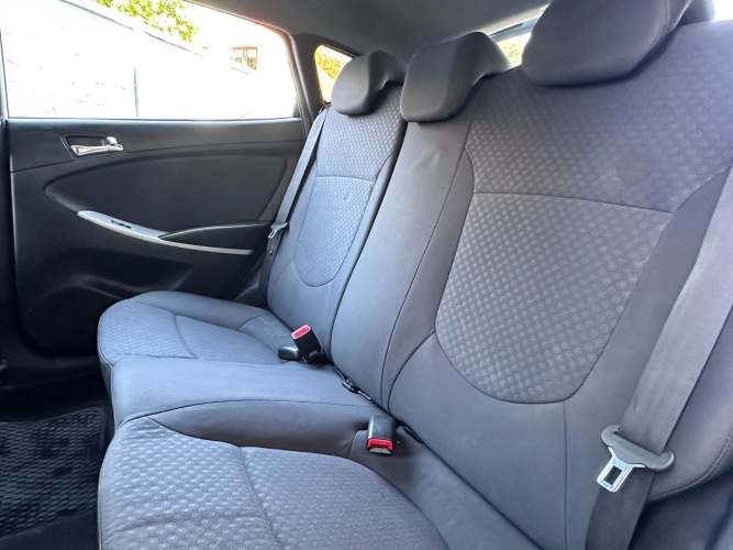 HYUNDAI ACCENT GLS HATCHBACK 1.4 2014