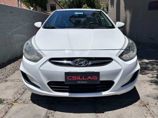 HYUNDAI ACCENT GLS HATCHBACK 1.4 2014