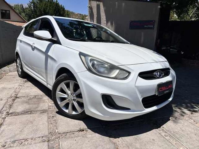HYUNDAI ACCENT GLS HATCHBACK 1.4 2014
