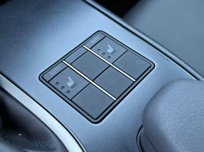 LEXUS UX 250H HÍBRIDO  2023