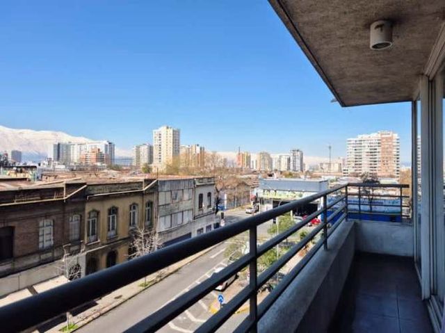 Metro Toesca – San Ignacio – Linda Vista Oriente