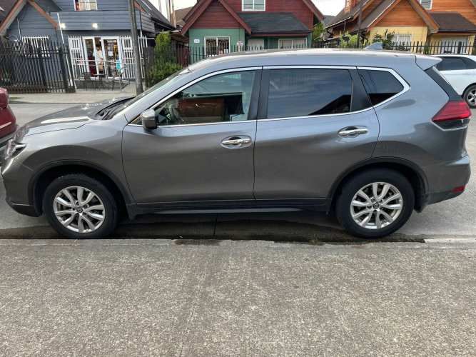 Nissan X-Trail 2.5 CVT Auto año 2021