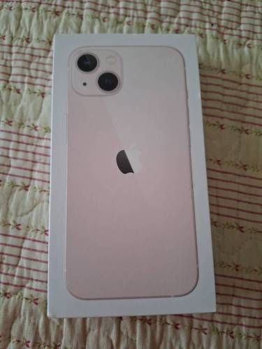 Celular iPhone 13
