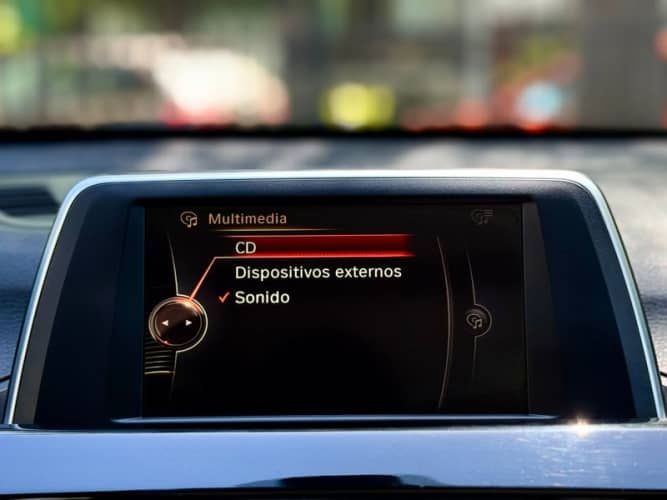 BMW X1 SDRIVE 20 I - 2016 | 3510