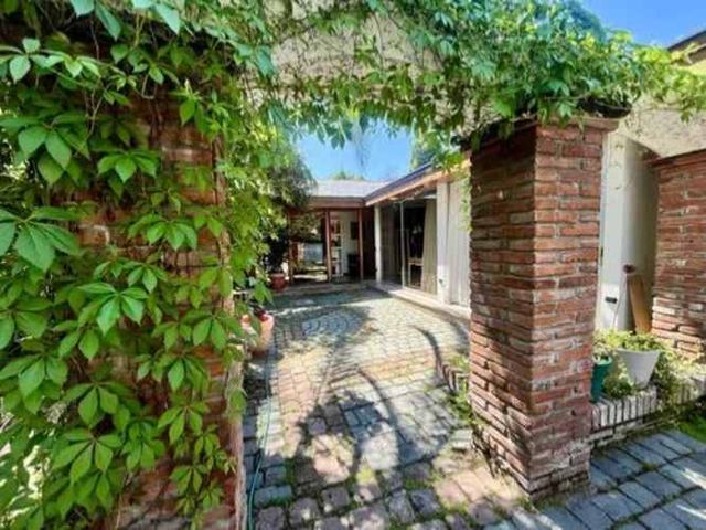 Casa de un piso en Jardín del Este, Vitacura (137939)