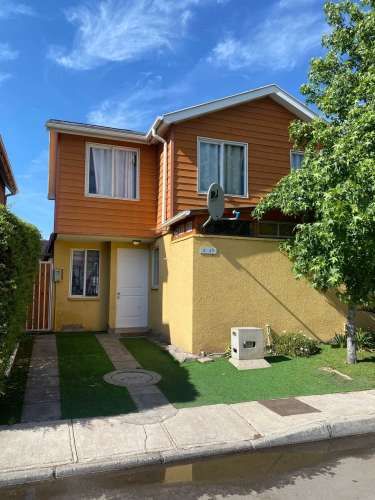 Jardines de Las Vizcachas 3 dor 3 baños  cond (138000)