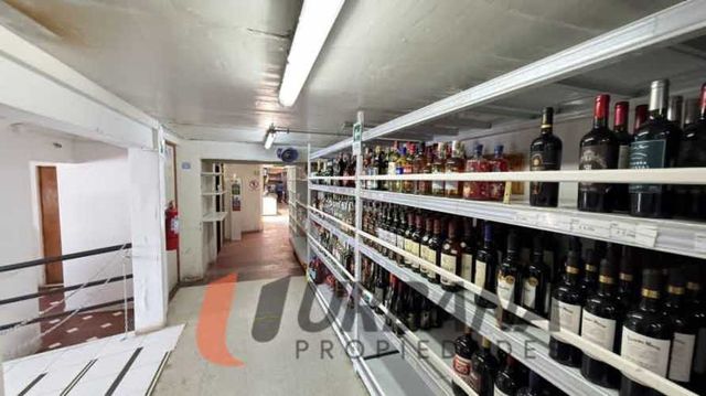 Local LOCAL COMERCIAL SUPERMERCADO ANDACOLLO OPORTUNIDAD!