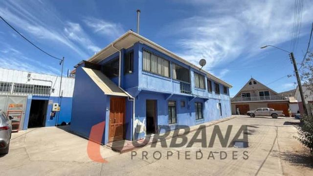 Local LOCAL COMERCIAL SUPERMERCADO ANDACOLLO OPORTUNIDAD!