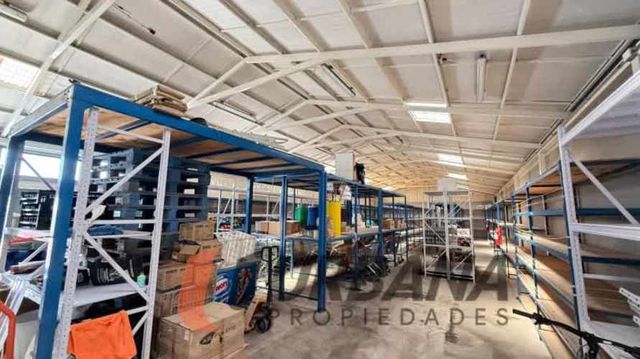 Local LOCAL COMERCIAL SUPERMERCADO ANDACOLLO OPORTUNIDAD!